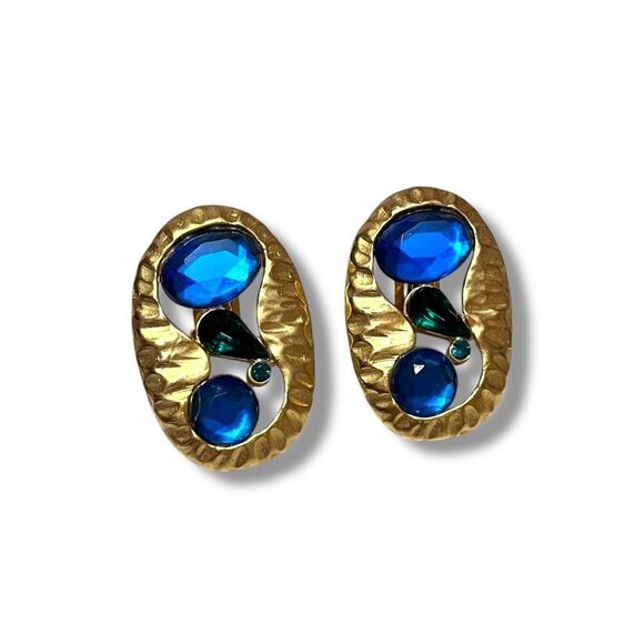 Vintage Hammered Gold Blue Crystal Clip Earrings - Picture 2 of 5